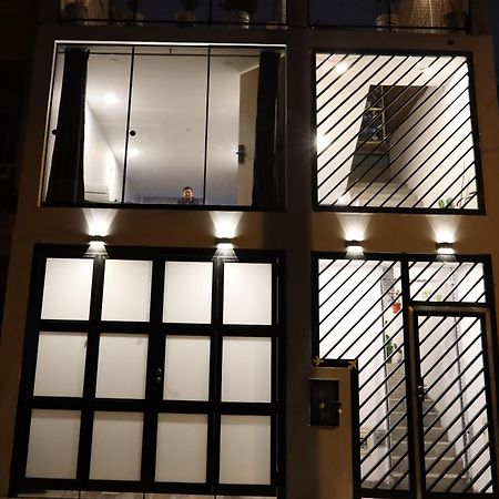 Sabina Aeropuerto Hostel ลิมา ภายนอก รูปภาพ